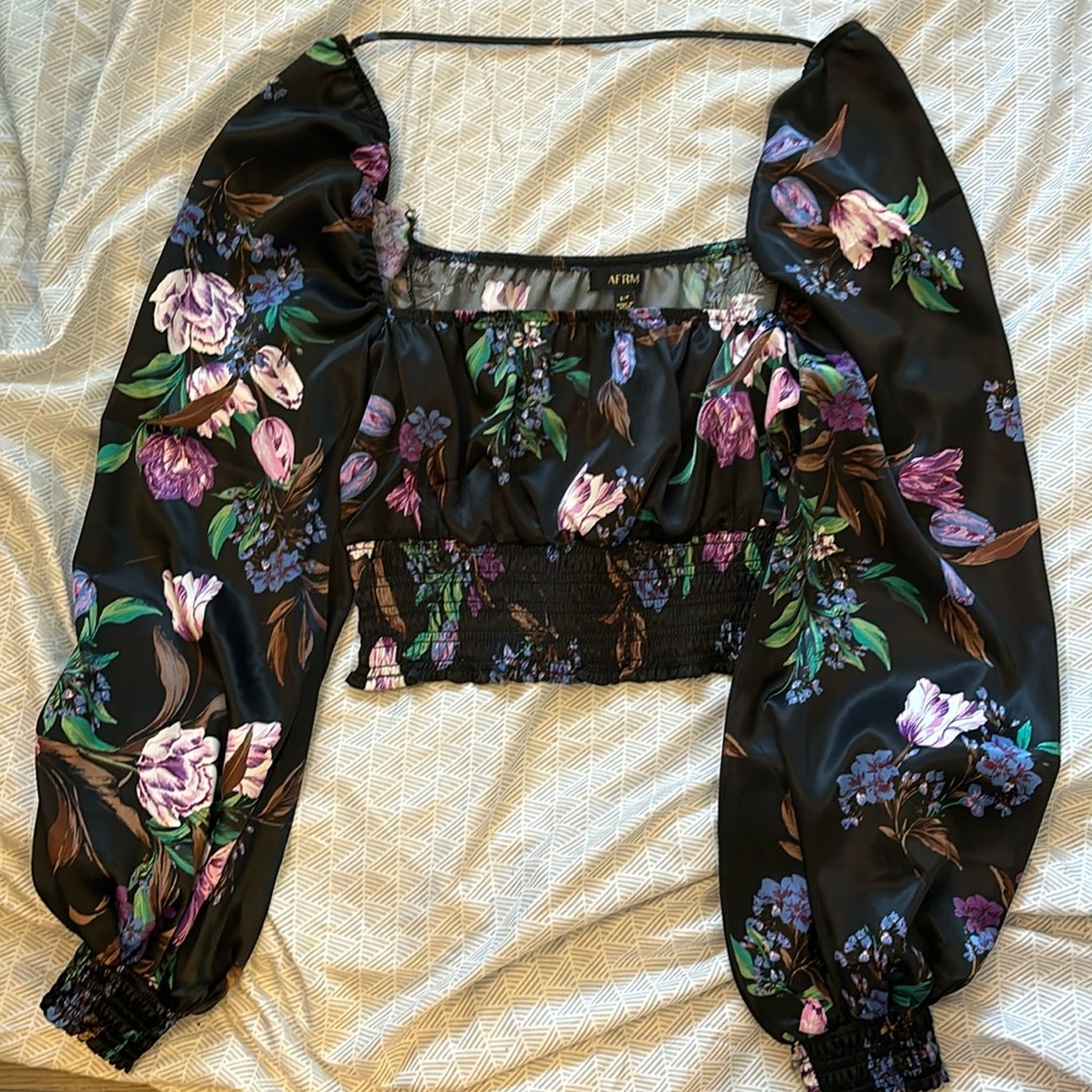 Afrm size small floral puffy sleeves